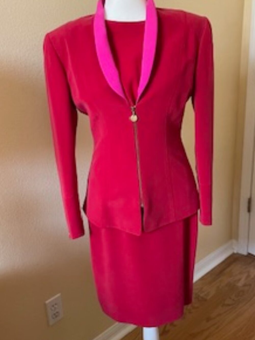 Dana Buchman 3-piece Tailored Red Suit with Pink trim - size 6